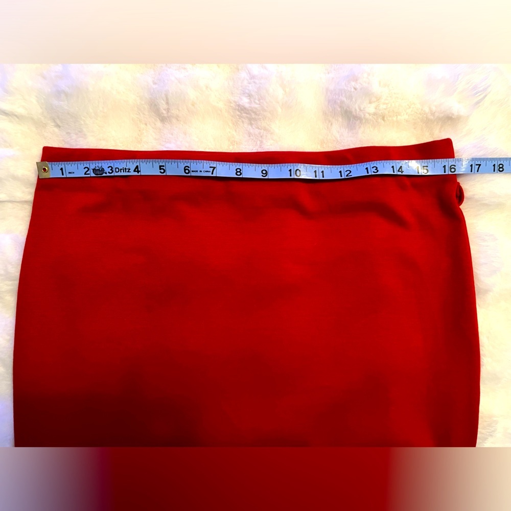 Xhilaration Women’s Red Pencil Skirt with Belt Loop Size Large - Picture 6 of 7